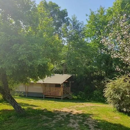 Luxury Safari Tents At Moulin Du Pommier Glamping & Camping Saulgond Extérieur photo