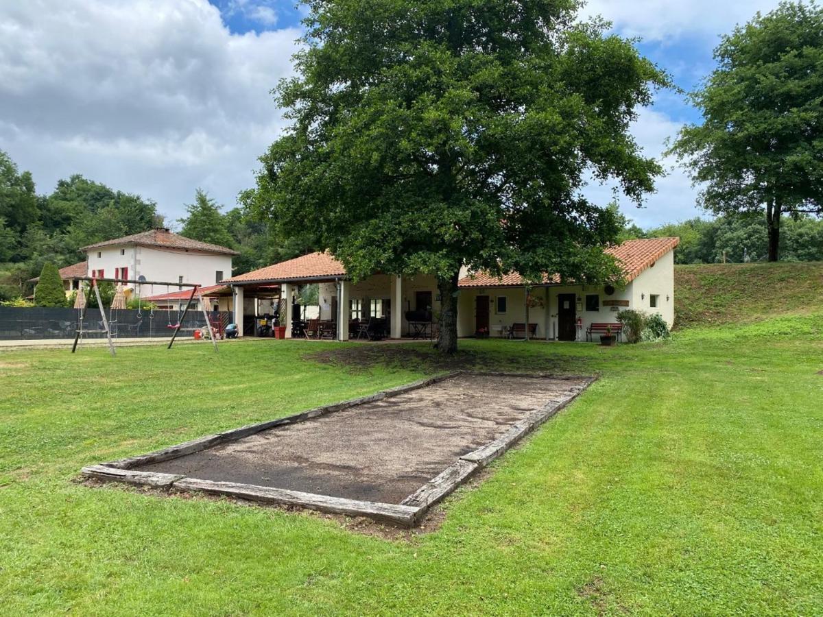 Luxury Safari Tents At Moulin Du Pommier Glamping & Tente de luxe *