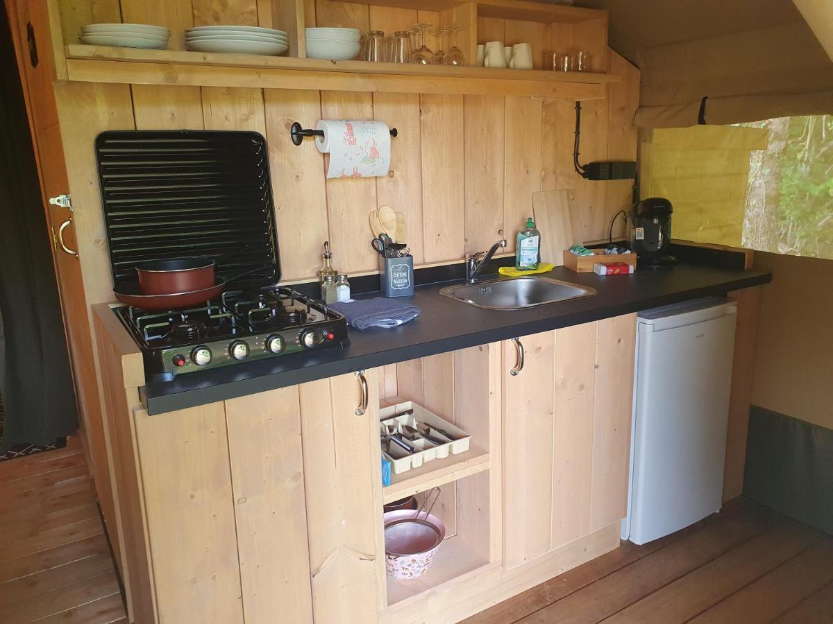 Tente de luxe Luxury Safari Tents At Moulin Du Pommier Glamping & Saulgond