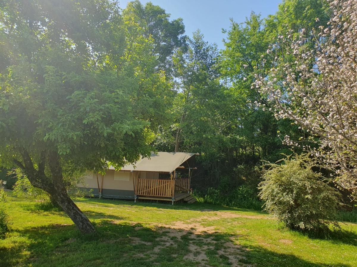Tente de luxe Luxury Safari Tents At Moulin Du Pommier Glamping &